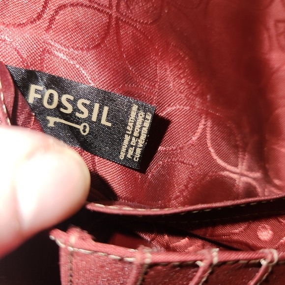 🌞NICE FOSSIL Pretty Red Leather Wallet - Picture 4 of 12